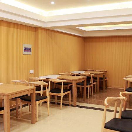 Greentree Inn Jiangxi Fuzhou Gandong Bridge Express Hotel المظهر الخارجي الصورة