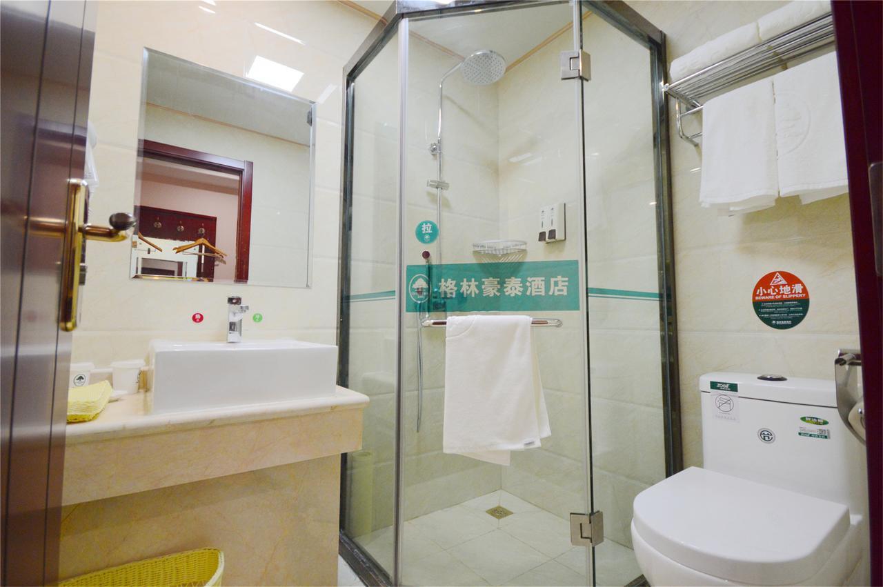 Greentree Inn Jiangxi Fuzhou Gandong Bridge Express Hotel المظهر الخارجي الصورة