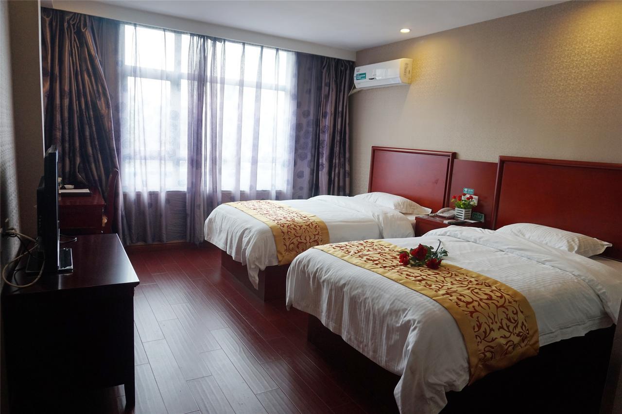 Greentree Inn Jiangxi Fuzhou Gandong Bridge Express Hotel المظهر الخارجي الصورة