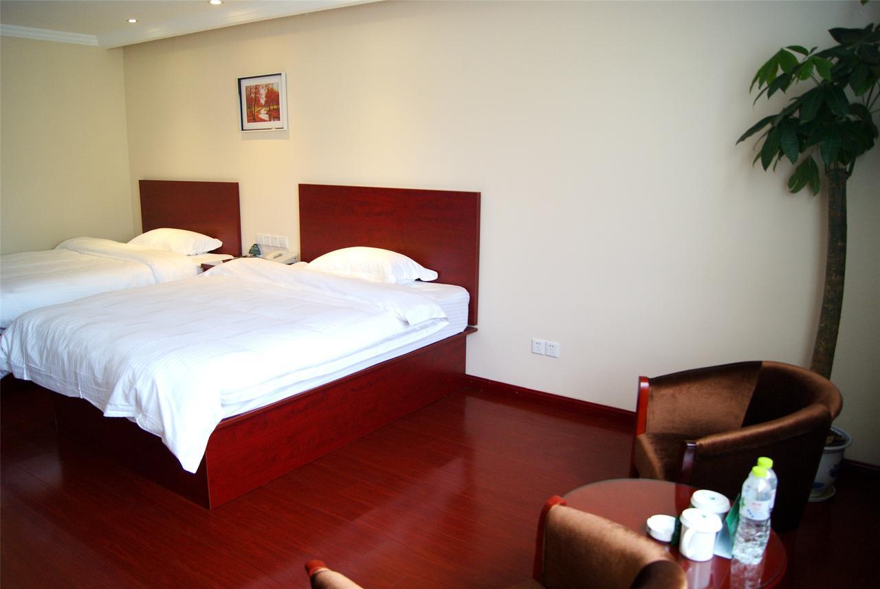 Greentree Inn Jiangxi Fuzhou Gandong Bridge Express Hotel المظهر الخارجي الصورة